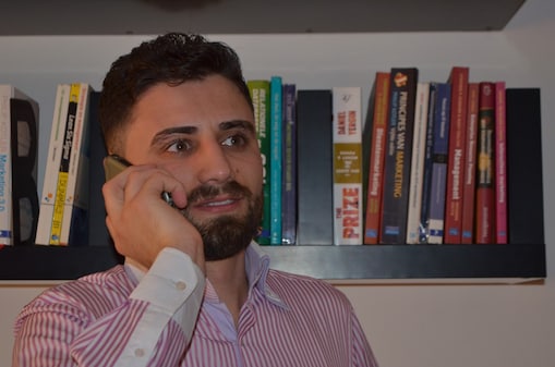 Shell Graduate Maher on the phone